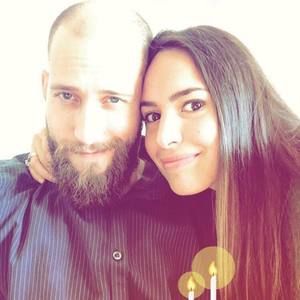 Meet your Posher, Ana